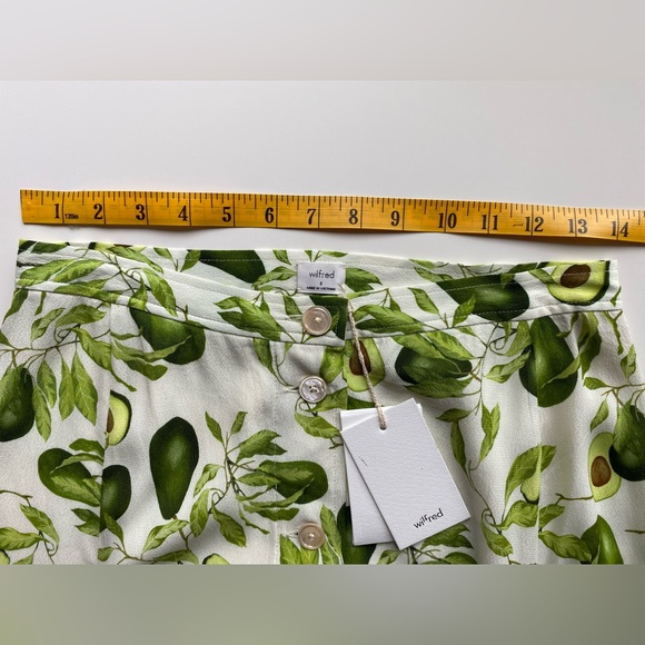 ARITZIA WILFRED Amelie Avocado Skirt in Size 8 - Picture 10 of 13